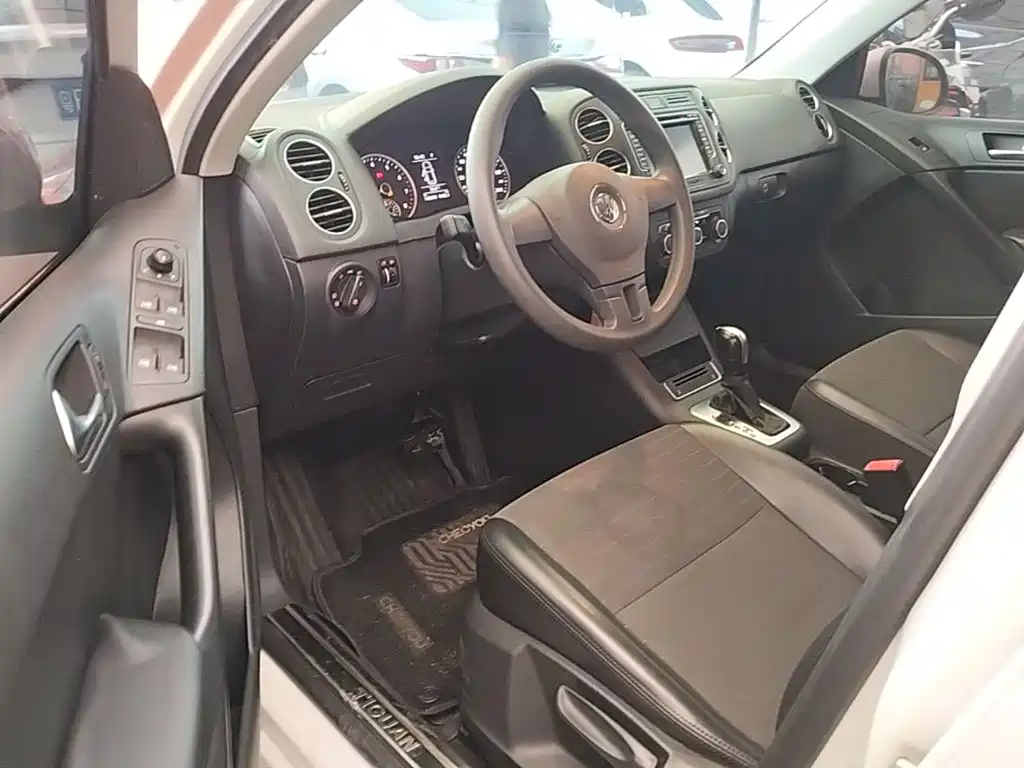 Volkswagen Tiguan — миниатюра 16