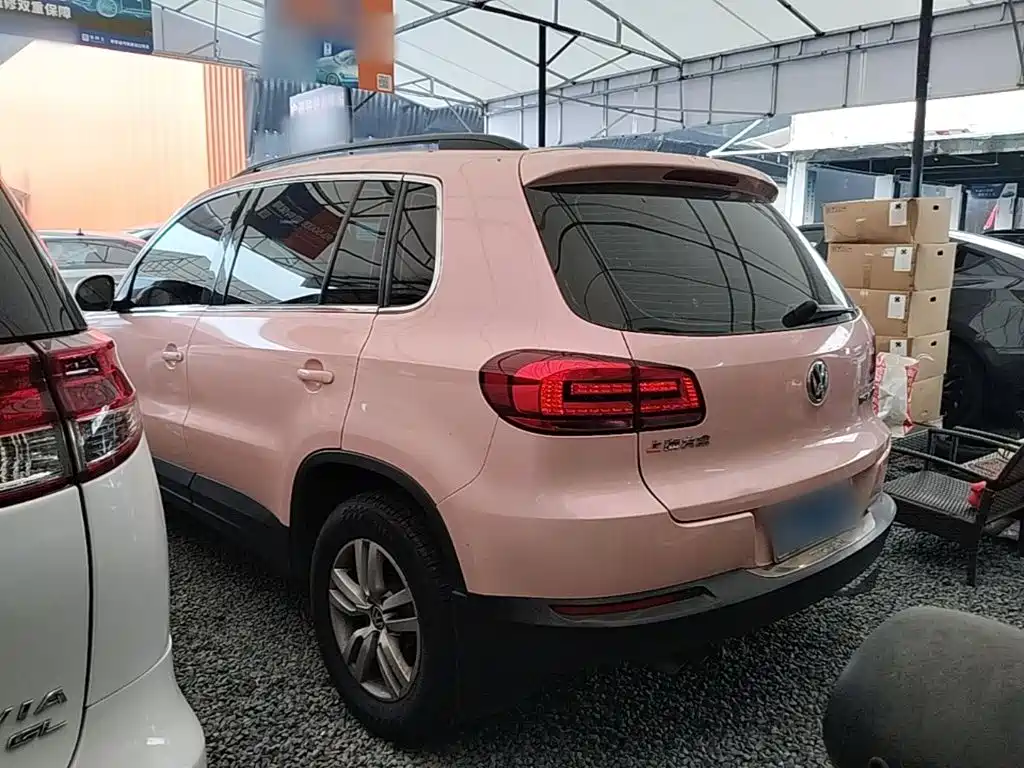 Volkswagen Tiguan — миниатюра 5