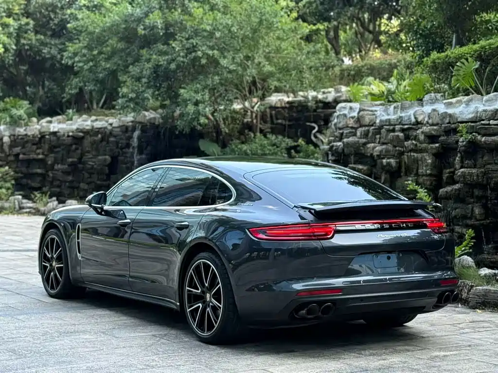 Porsche Panamera — миниатюра 8