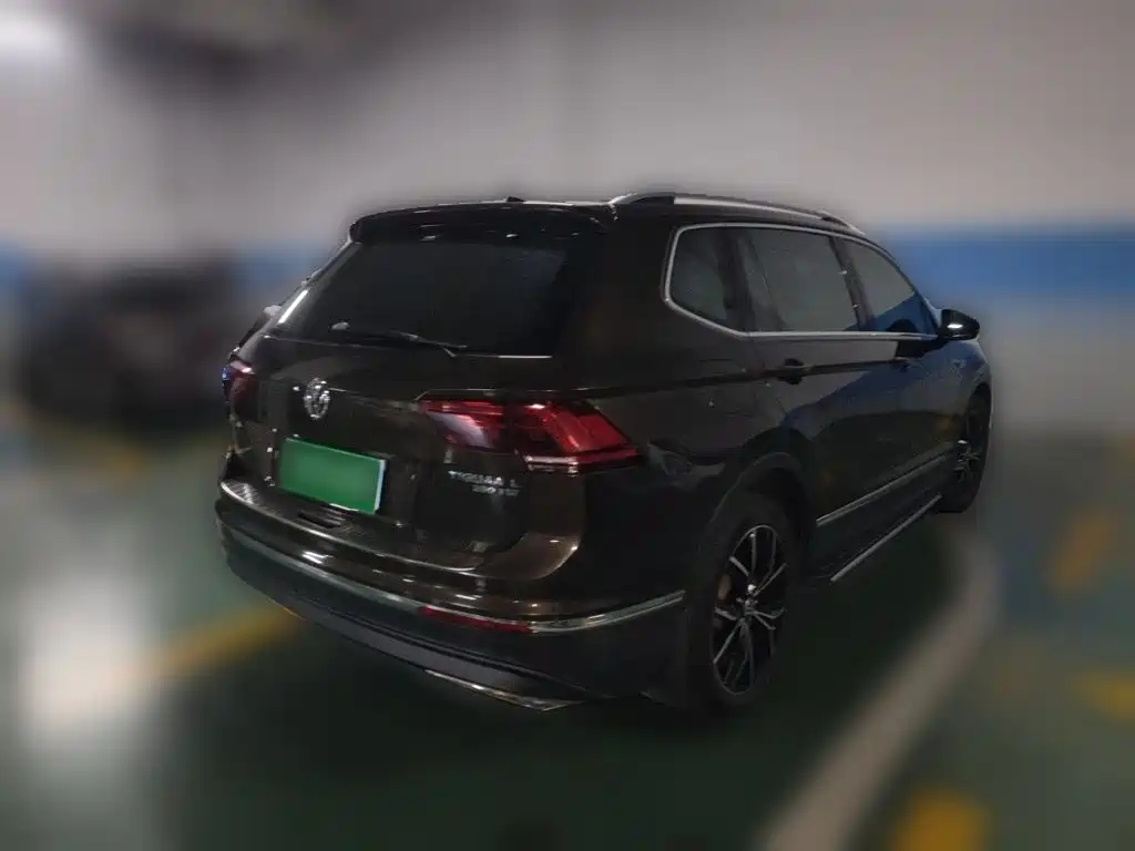 Volkswagen Tiguan L — миниатюра 4