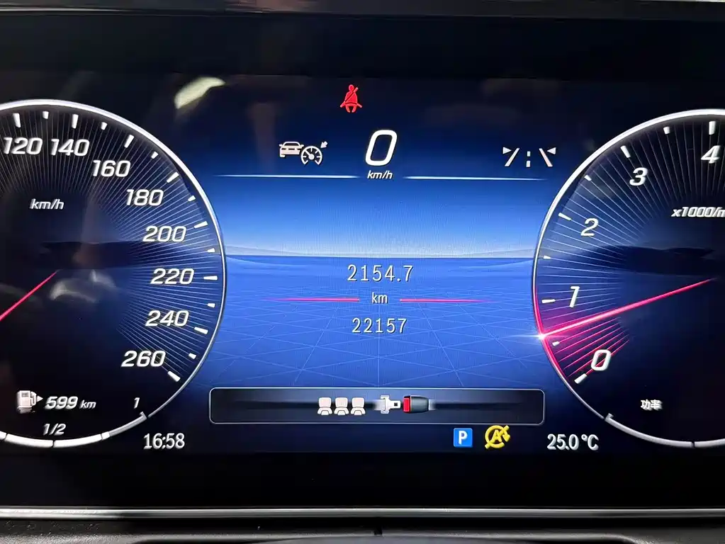 Mercedes-Benz C-Class — миниатюра 12