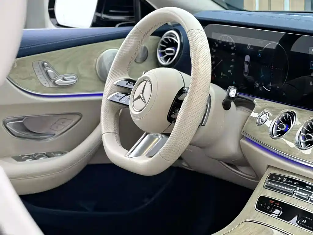 Mercedes-Benz E-Class (Import) — миниатюра 7