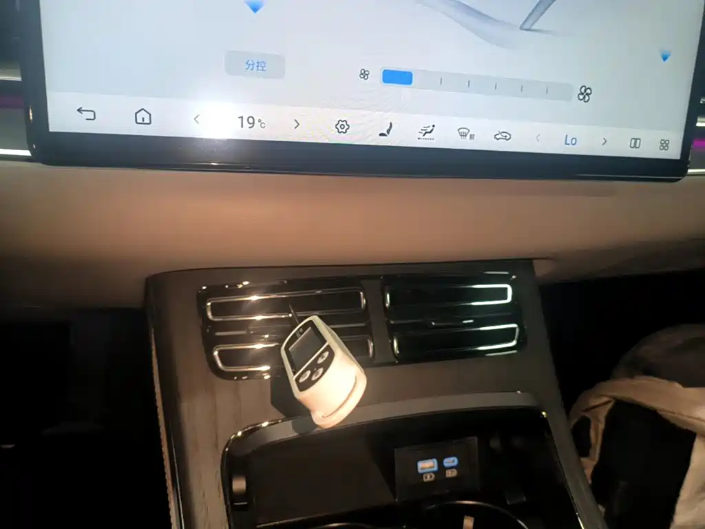BYD Han — миниатюра 13