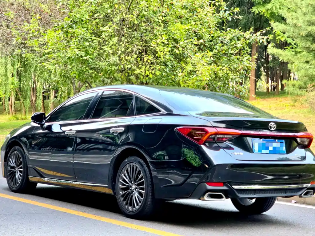 Toyota Avalon — миниатюра 4