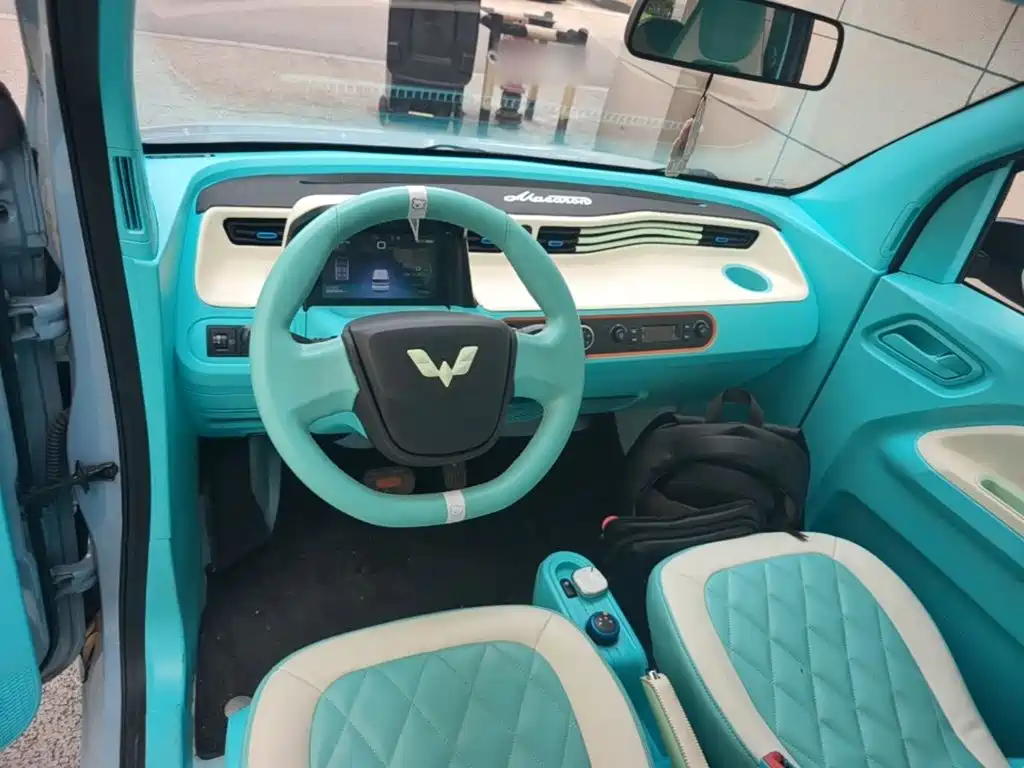 Wuling MINIEV — миниатюра 10