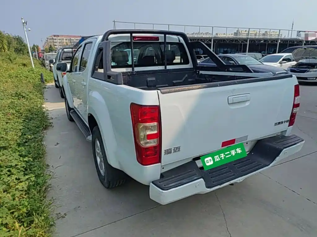 Isuzu RE-MAX Ruimai — миниатюра 5