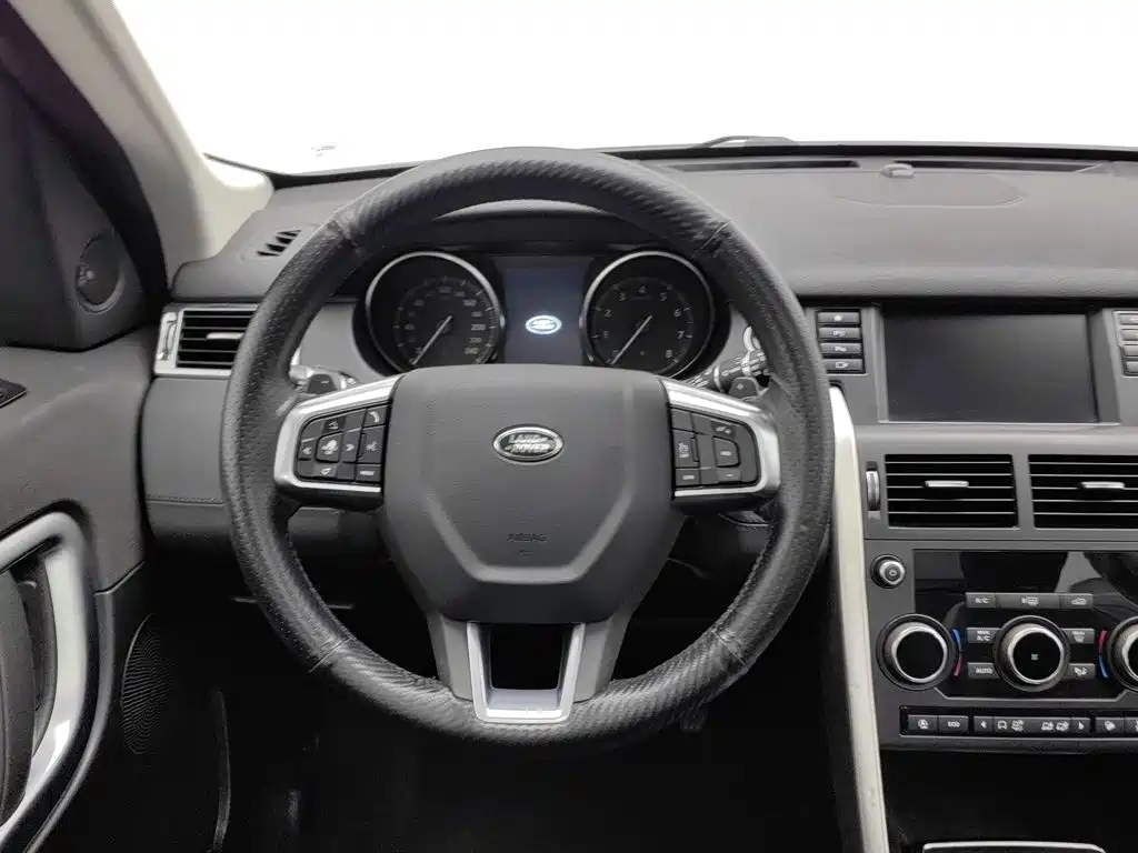 Land Rover Discovery Sport — миниатюра 11