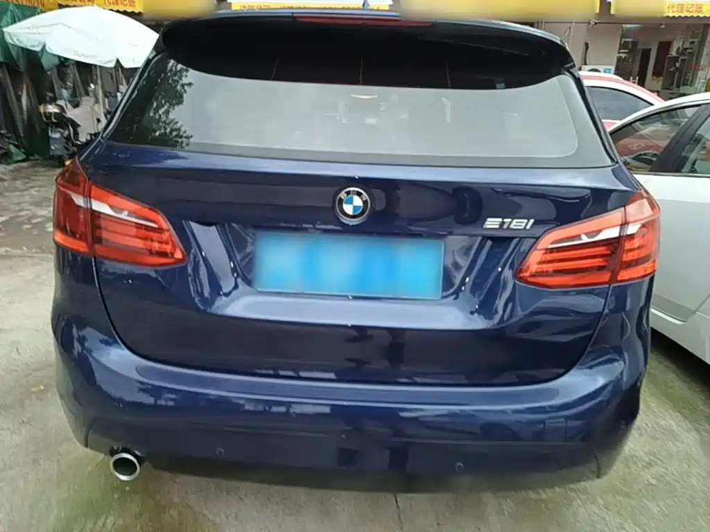 BMW 2 Series Active Tourer — миниатюра 6