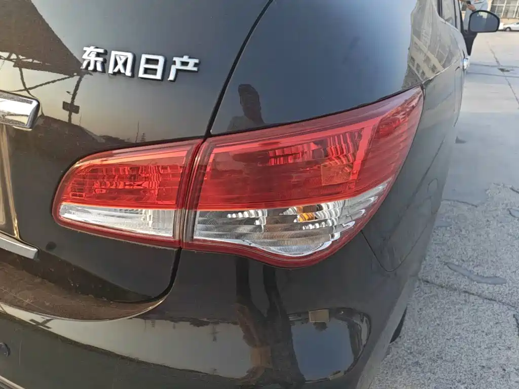 Nissan Sylphy — миниатюра 8