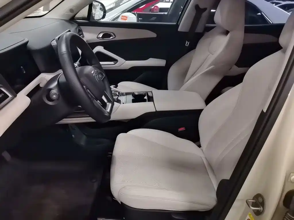 BYD Yuan UP — миниатюра 15