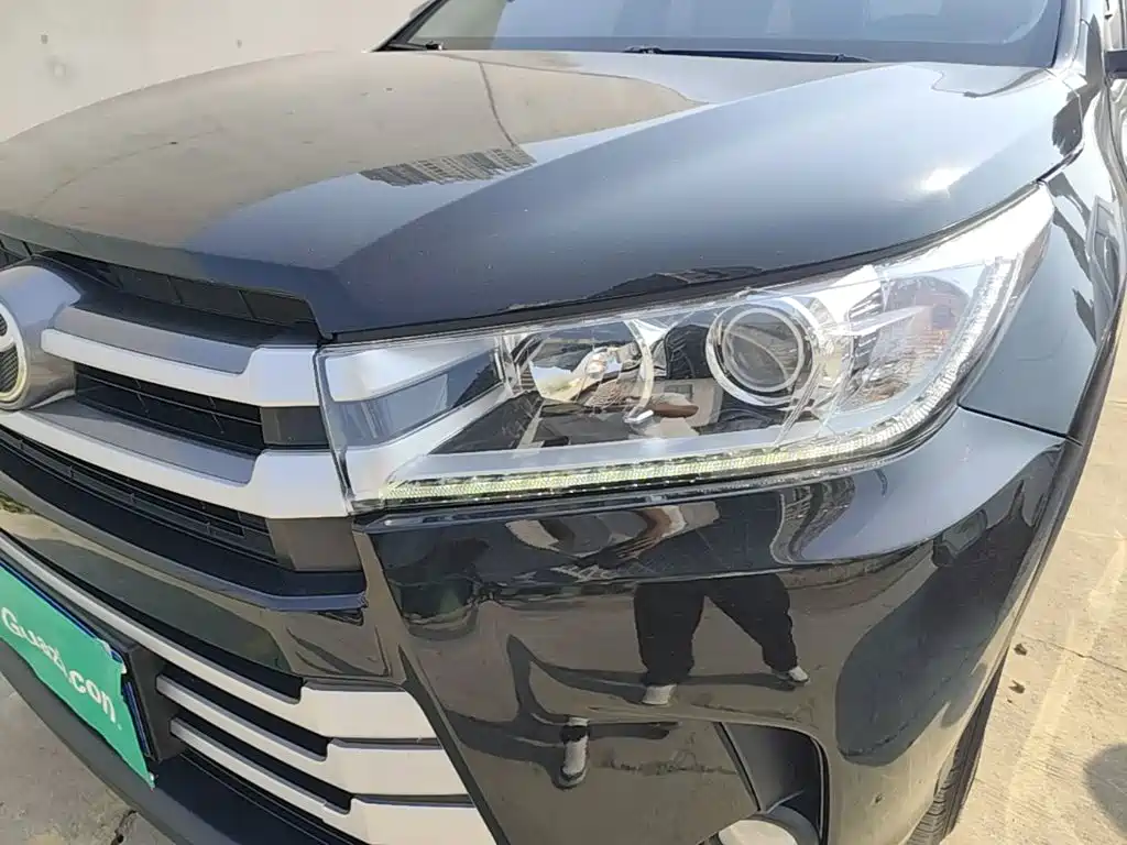 Toyota Highlander — миниатюра 24