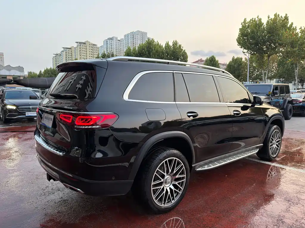 Mercedes-Benz GLS — миниатюра 6