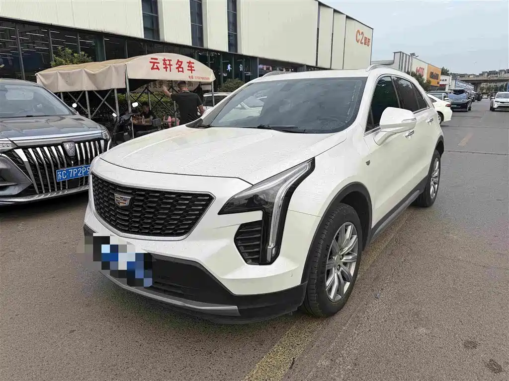 Cadillac XT4