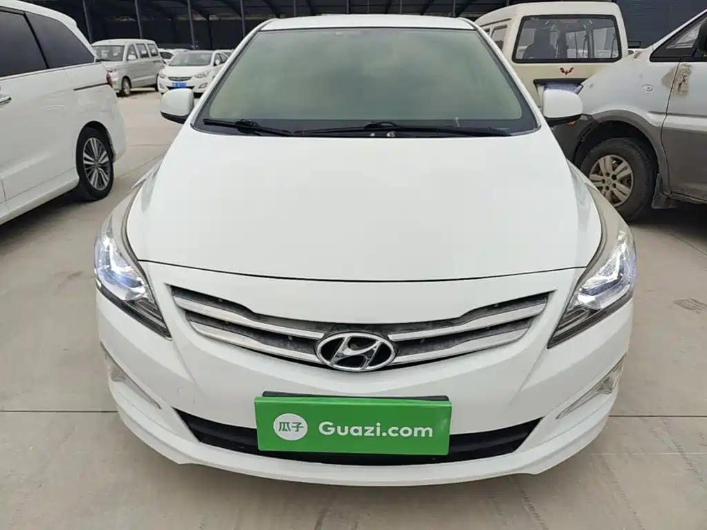 Hyundai Verna — миниатюра 3