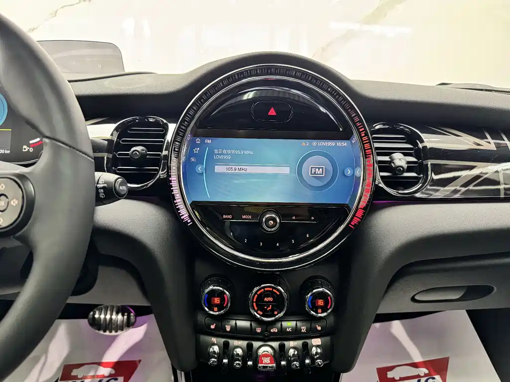 MINI Mini JCW — миниатюра 12