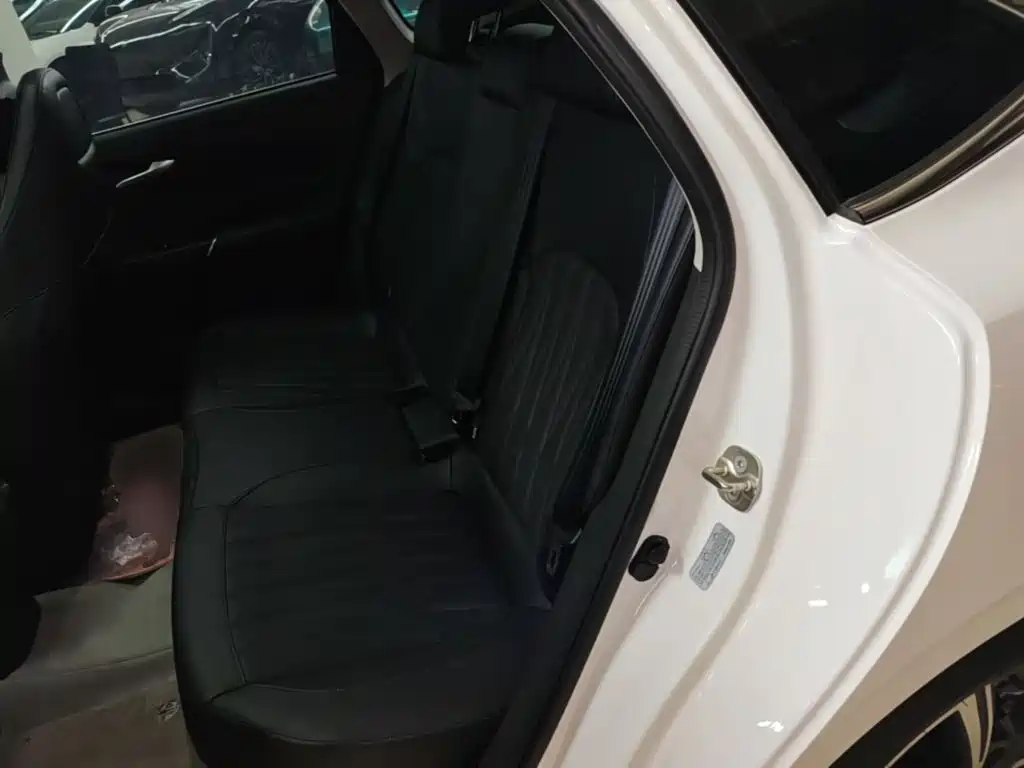 Changan Eado — миниатюра 17