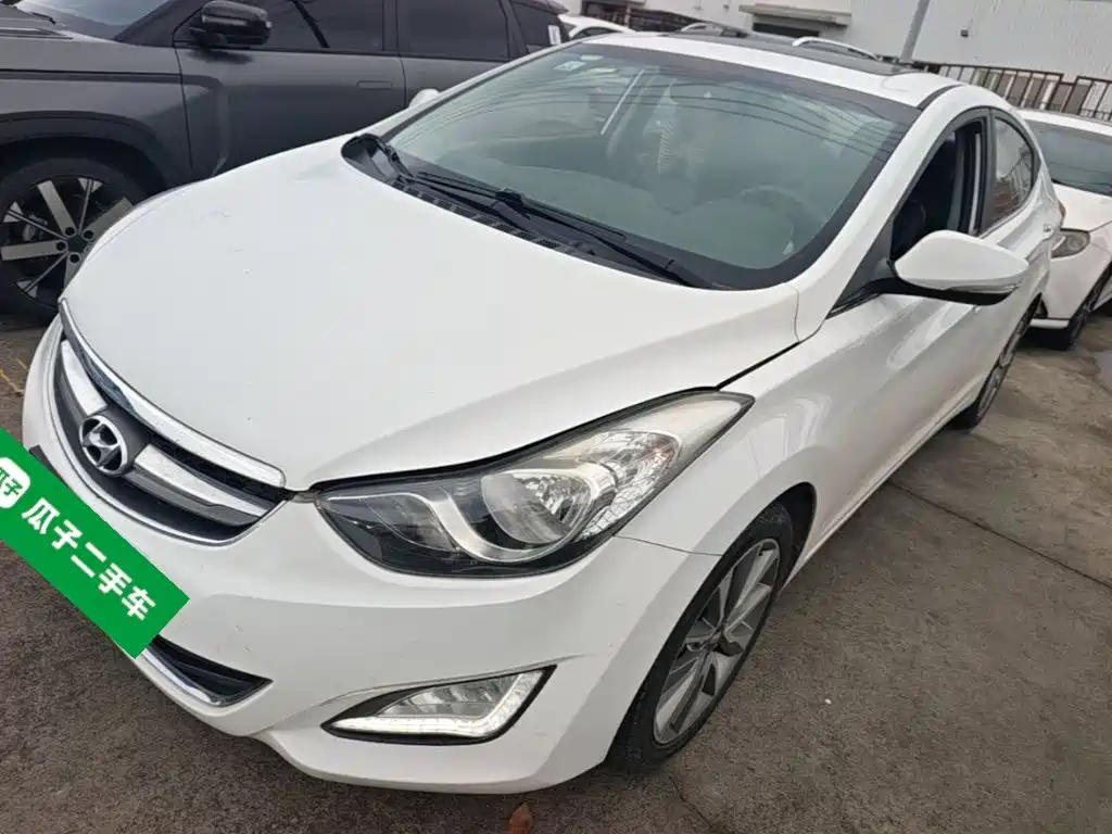 Hyundai Elantra Langdong — миниатюра 2