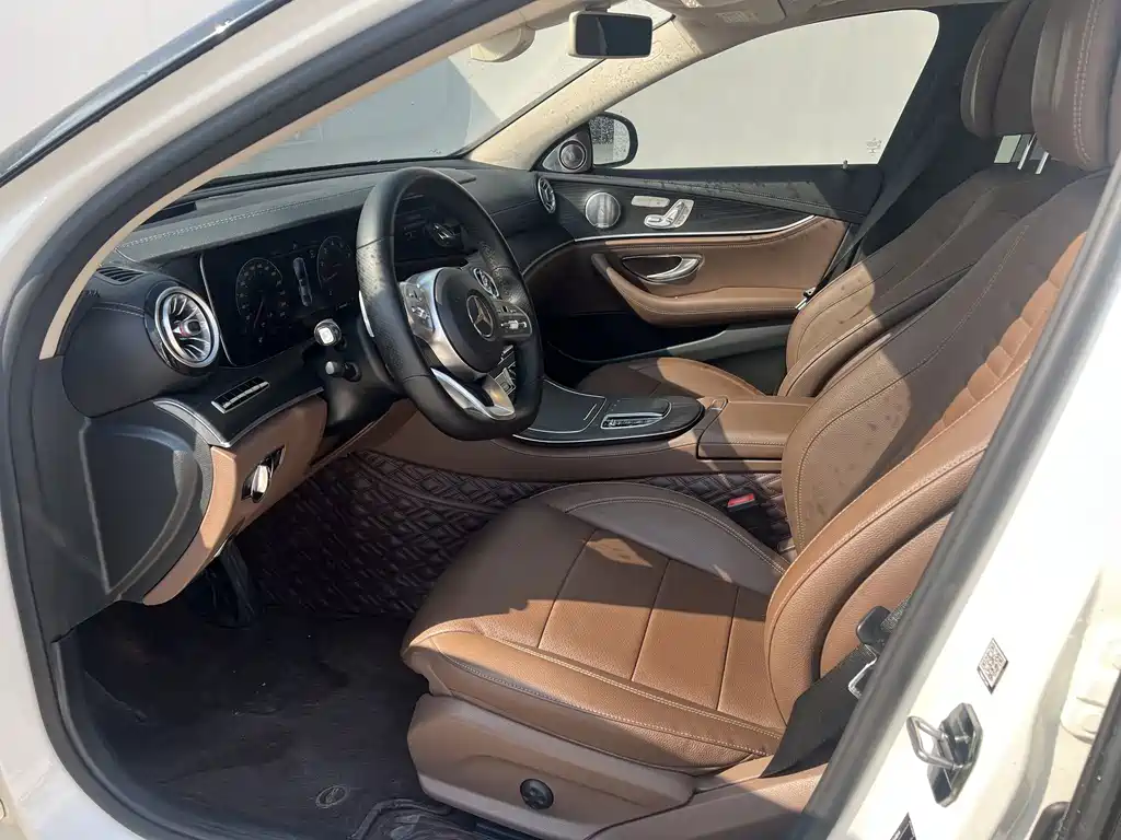 Mercedes-Benz E-Class E 2020 E 300 L Sport