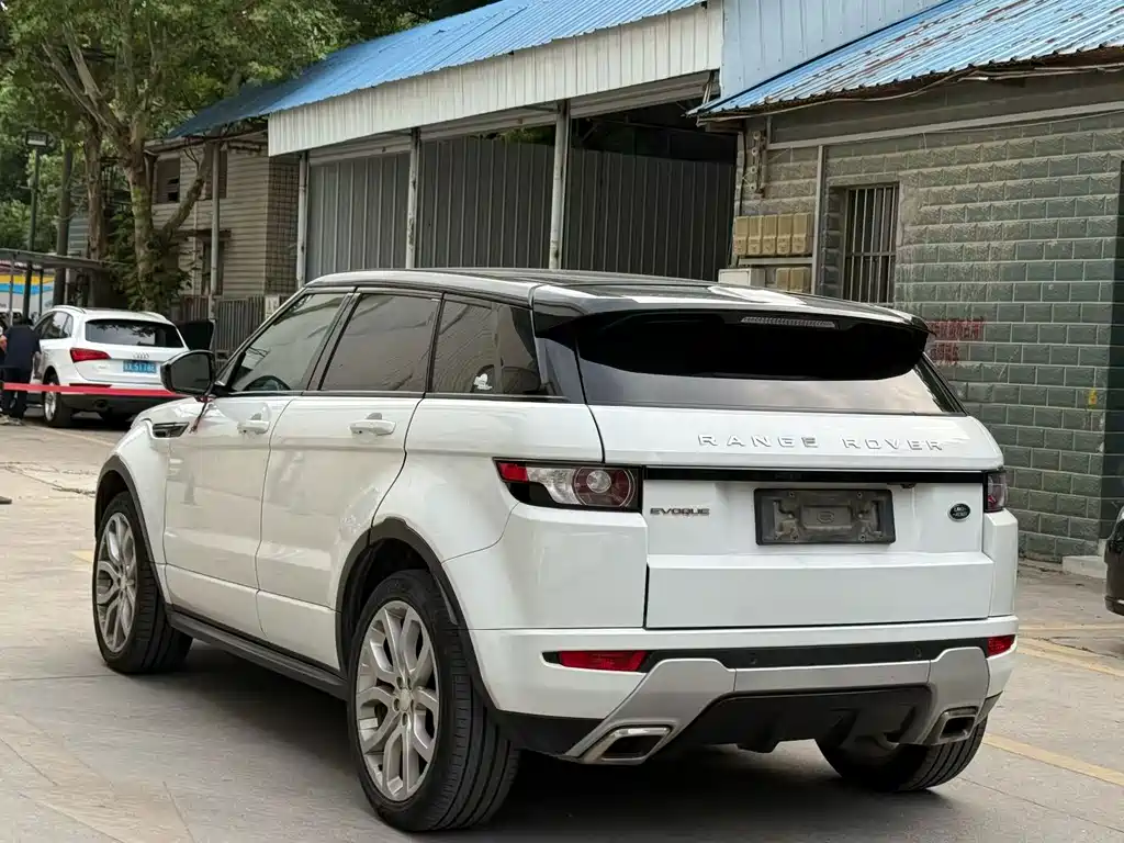 Land Rover Evoque (Import) — миниатюра 7