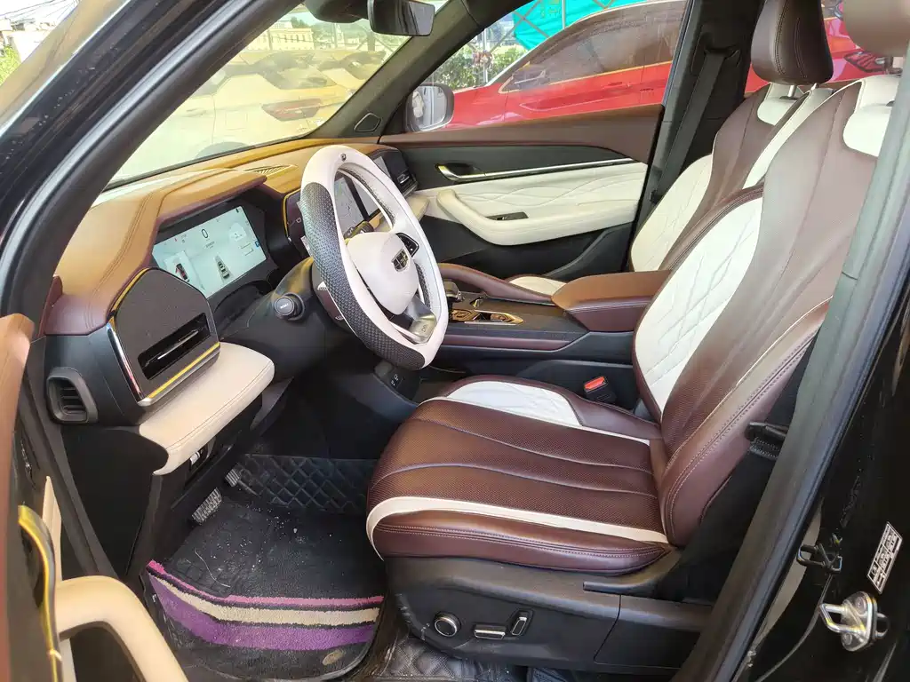 Geely Xingyue L — миниатюра 4