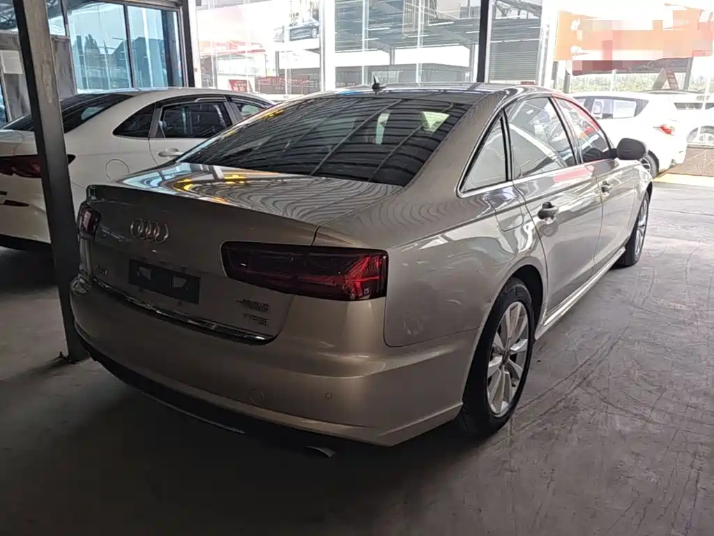 Audi A6L — миниатюра 7