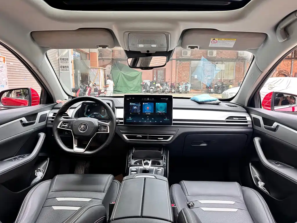 BYD Qin Pro NEV — миниатюра 11