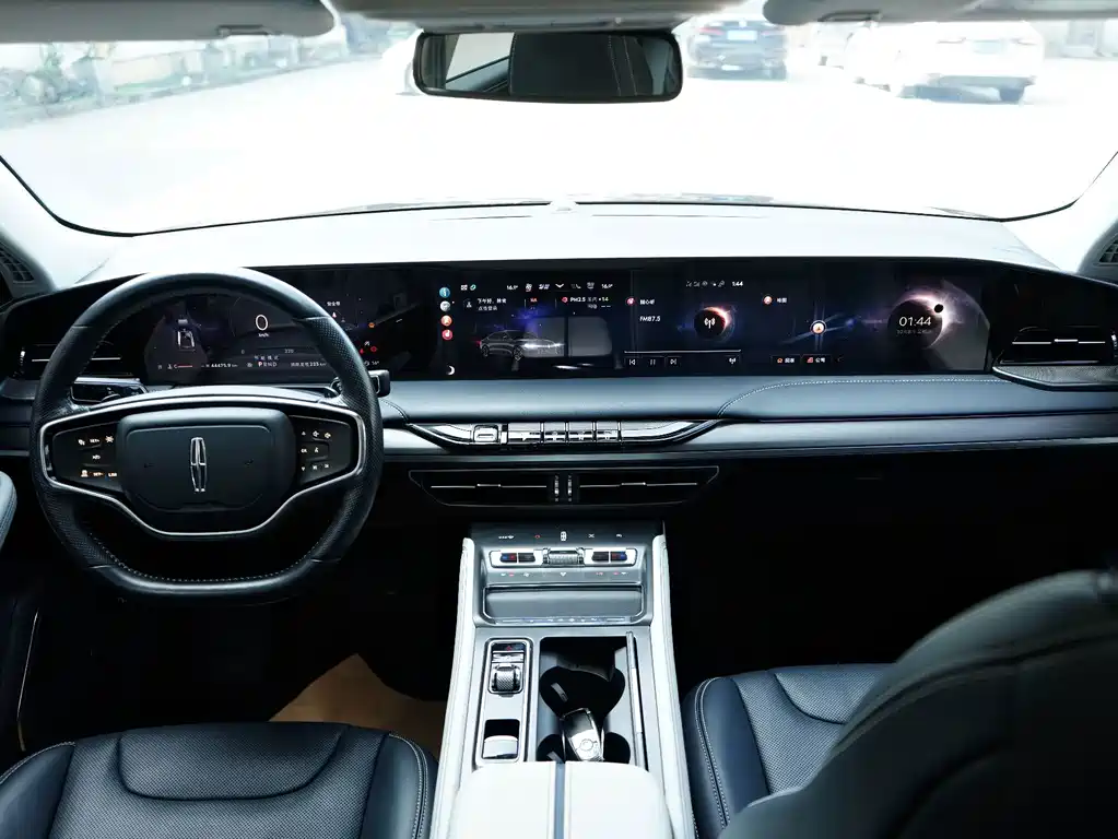 Lincoln Z — миниатюра 6
