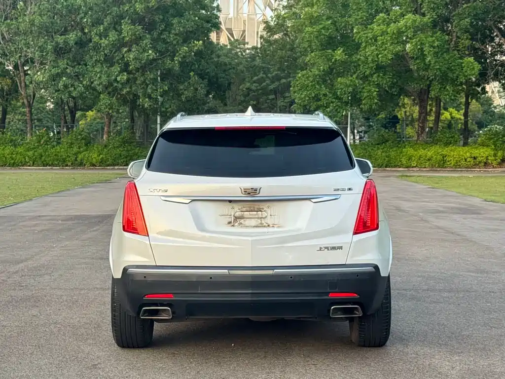 Cadillac XT5 — миниатюра 8