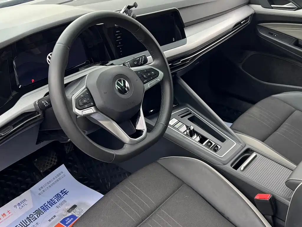 Volkswagen Golf — миниатюра 9