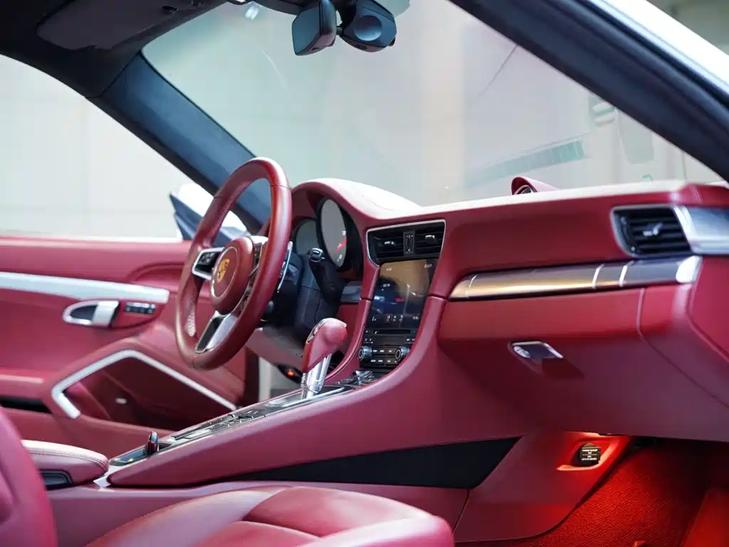 Porsche 911 — миниатюра 32