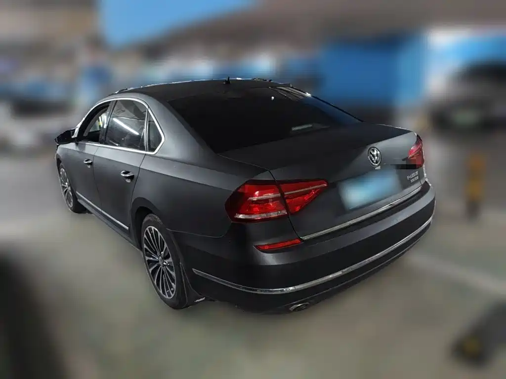 Volkswagen Passat — миниатюра 4