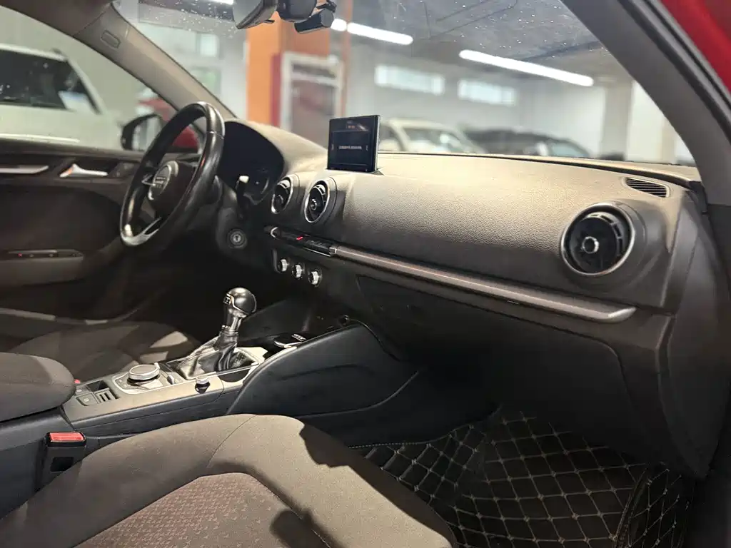 Audi A3 — миниатюра 14