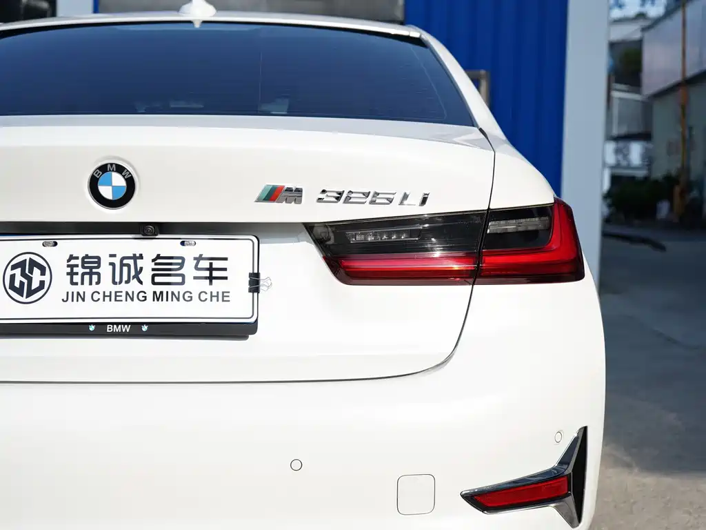 BMW 3 Series — миниатюра 16