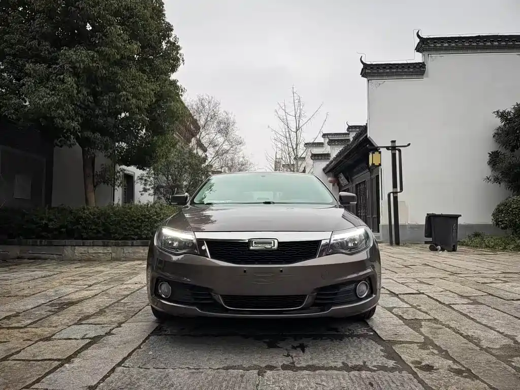 Qoros Qoros 3 — миниатюра 3