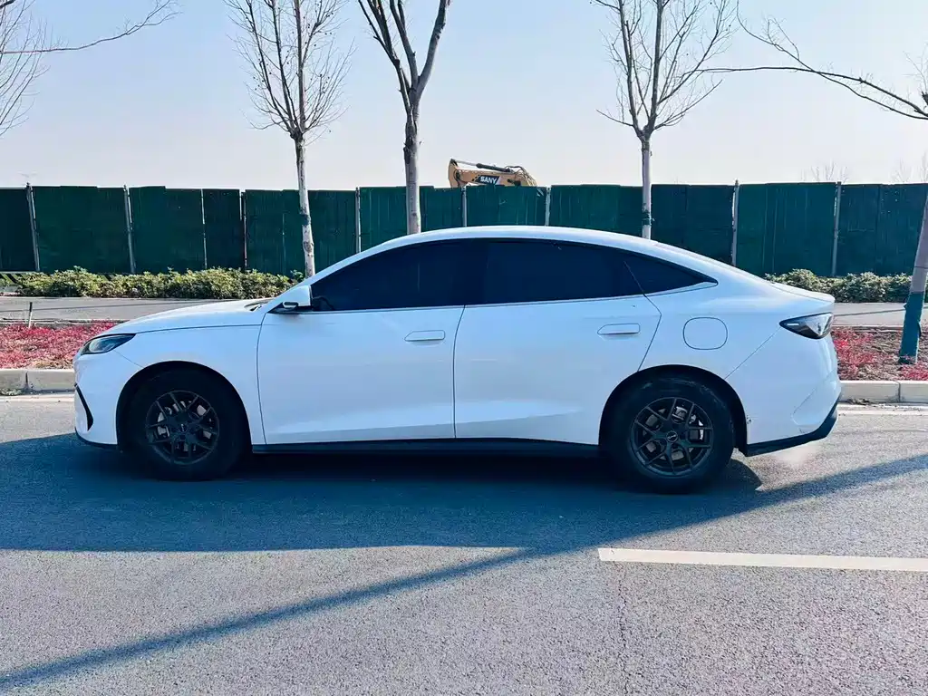 BYD SEAL 06 NEW ENERGY