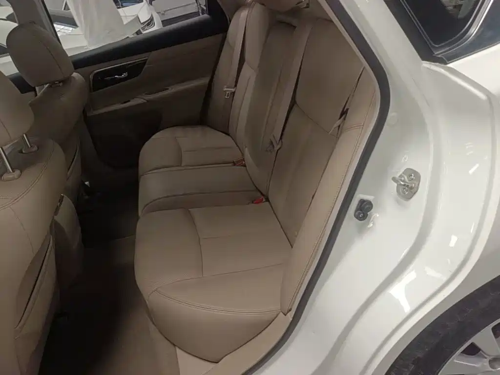 Nissan Teana — миниатюра 17