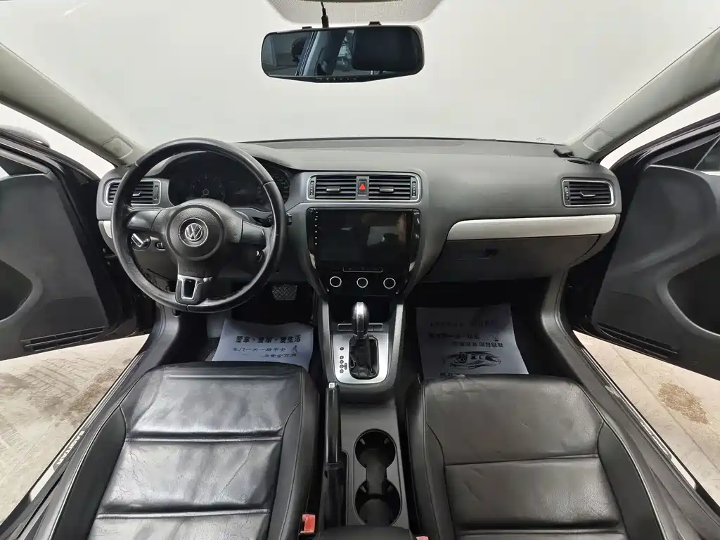 Volkswagen Sagitar — миниатюра 9