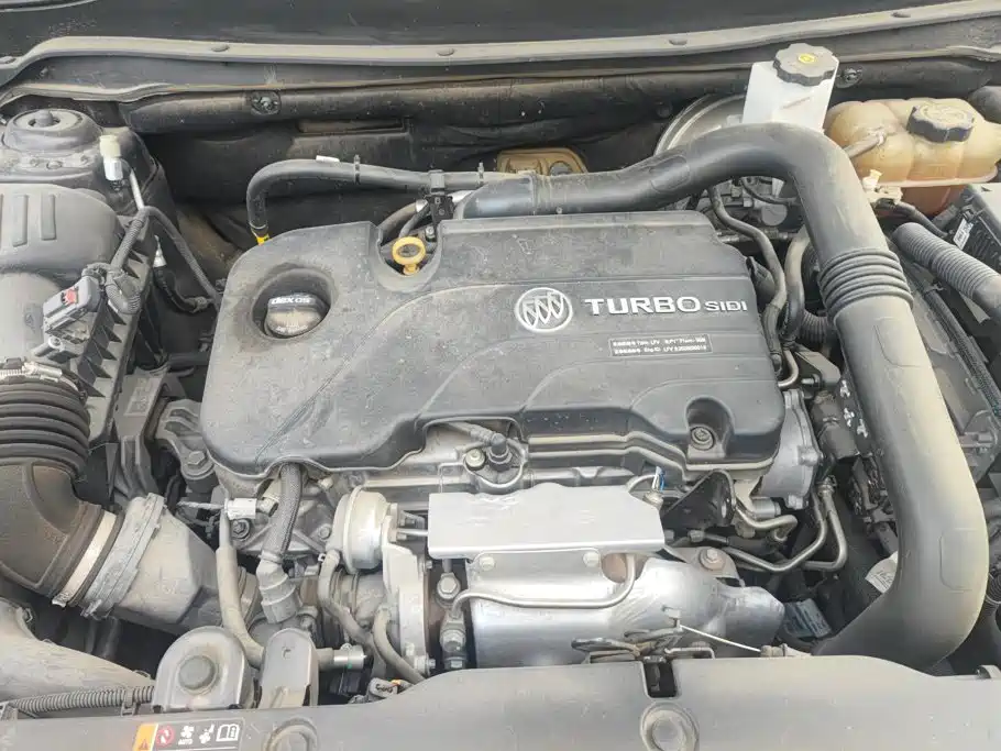 Buick Envision Plus — миниатюра 10