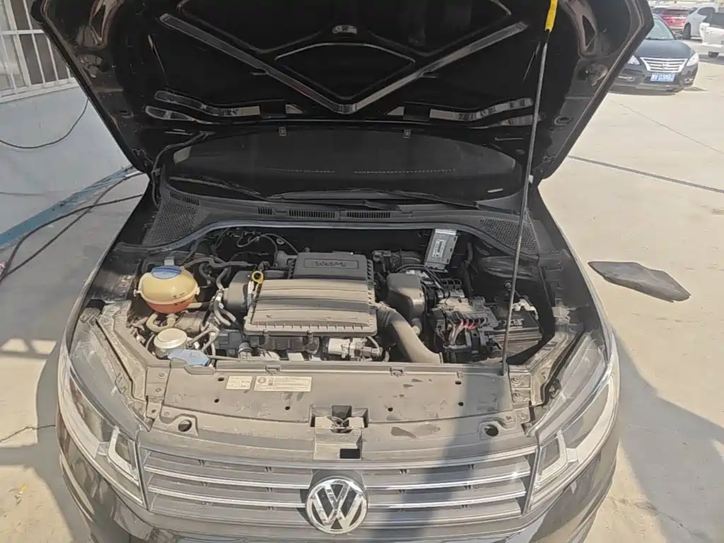 Volkswagen Santana — миниатюра 20