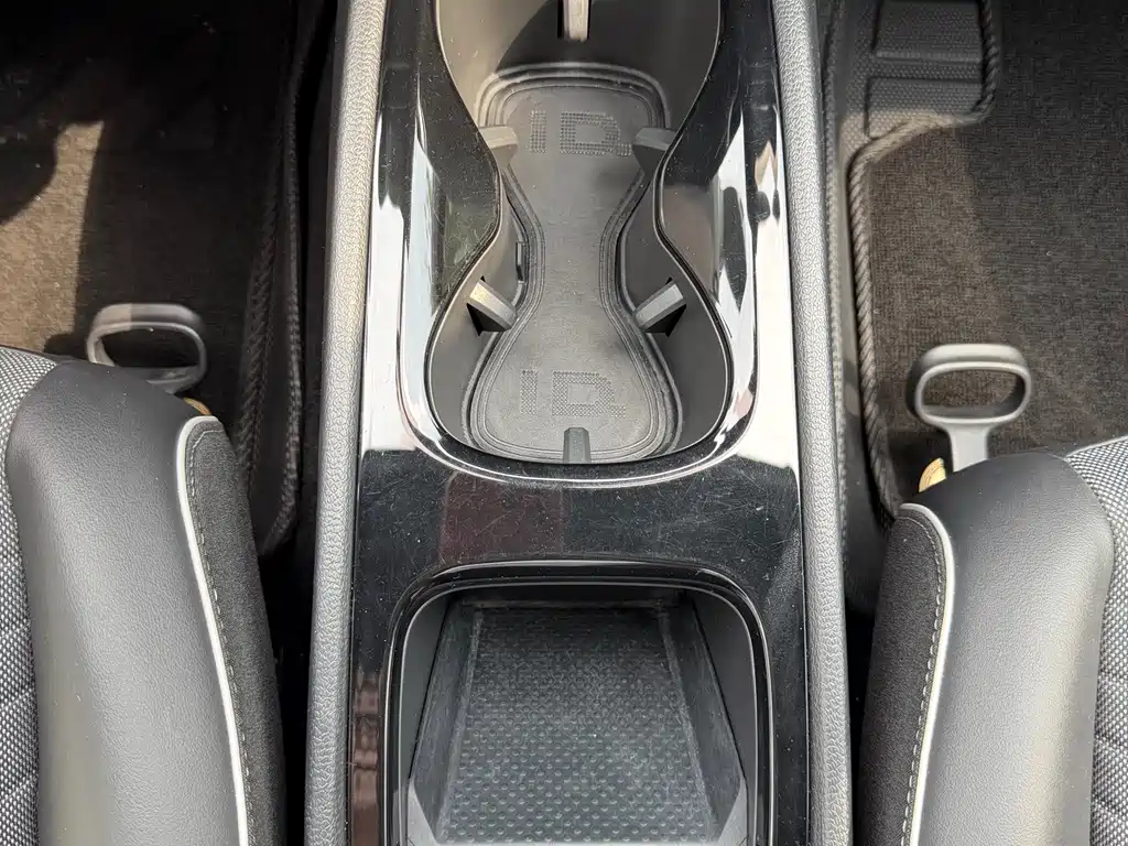 Volkswagen ID.3 — миниатюра 11