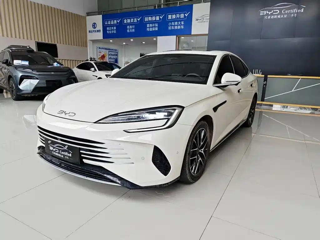 BYD Seal 07 DM-i