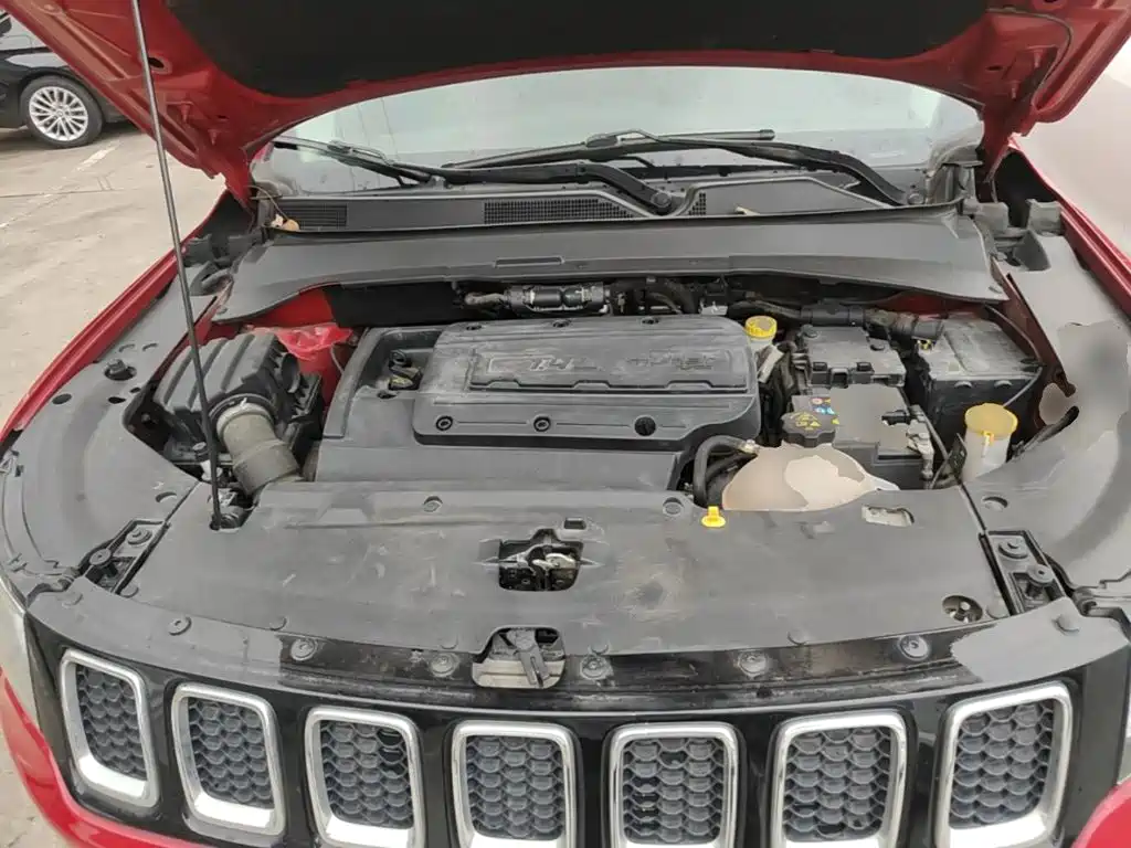 Jeep Compass — миниатюра 20