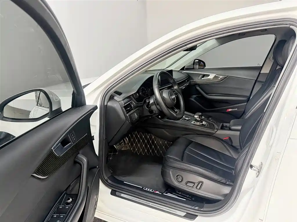 Audi A4L — миниатюра 7