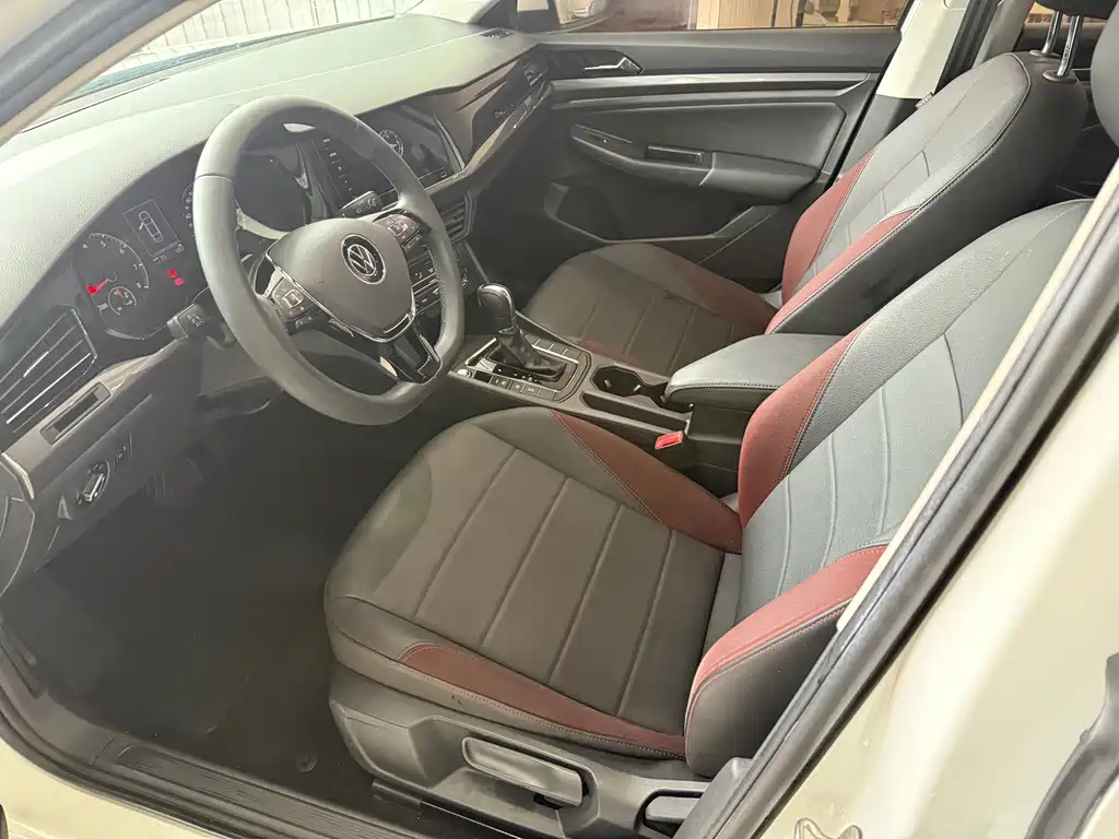 Volkswagen Bora — миниатюра 7