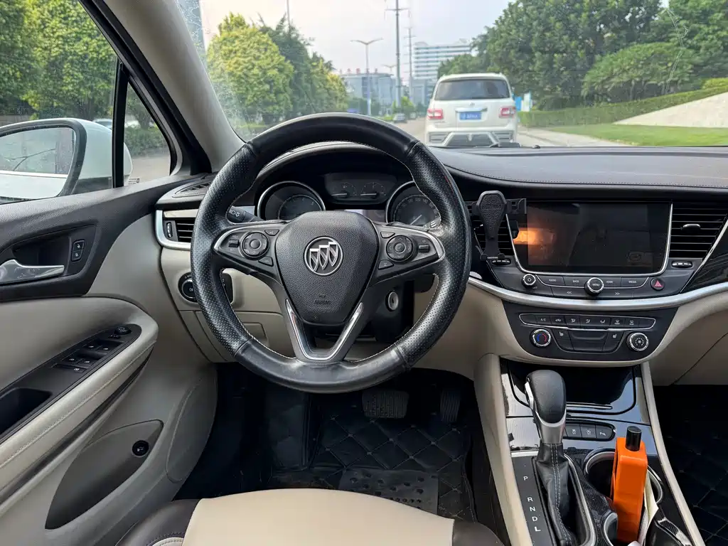 Buick Verano — миниатюра 6