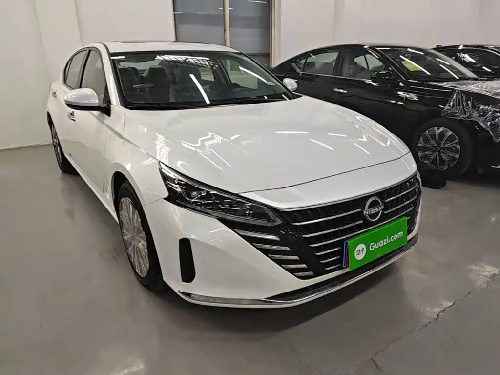 Nissan Teana — миниатюра 4