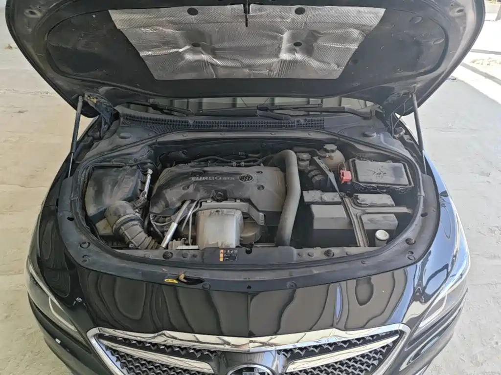 Buick LaCrosse — миниатюра 20