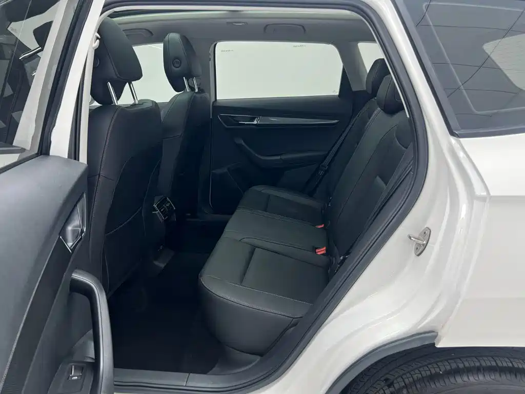 Skoda Karoq — миниатюра 17