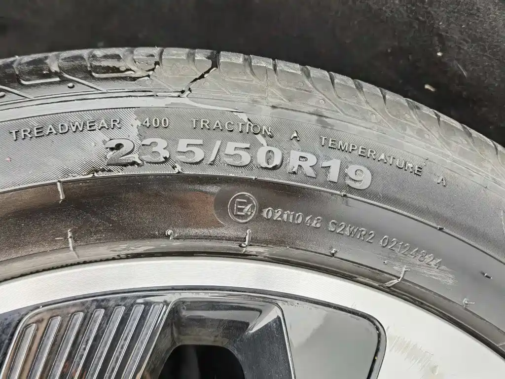 BYD PLUS New Energy — миниатюра 24