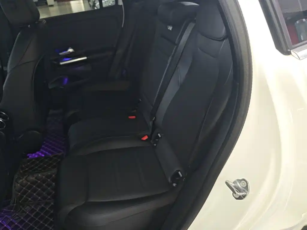 Mercedes-Benz GLA — миниатюра 17